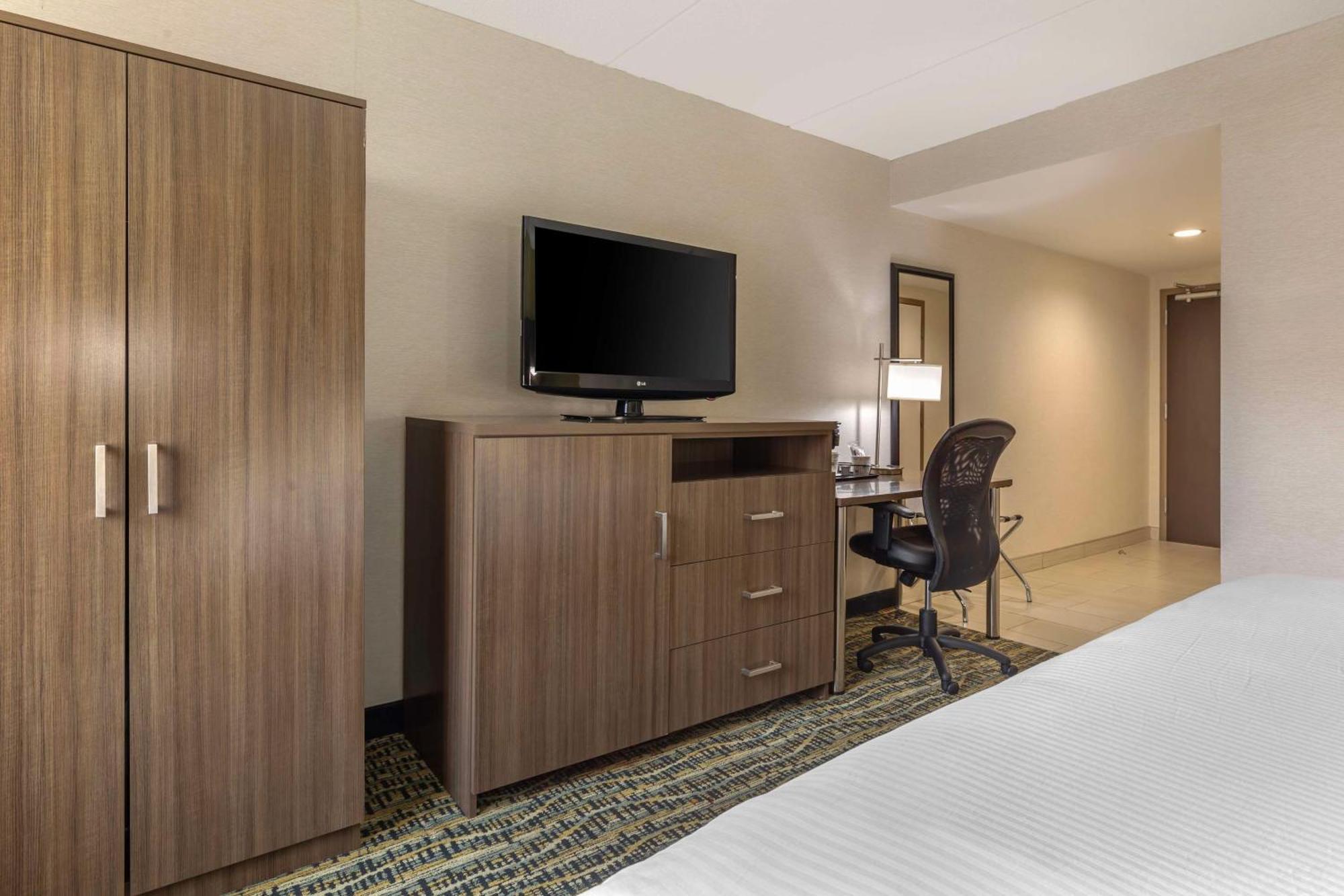 Best Western Plus New Englander Woburn Dış mekan fotoğraf