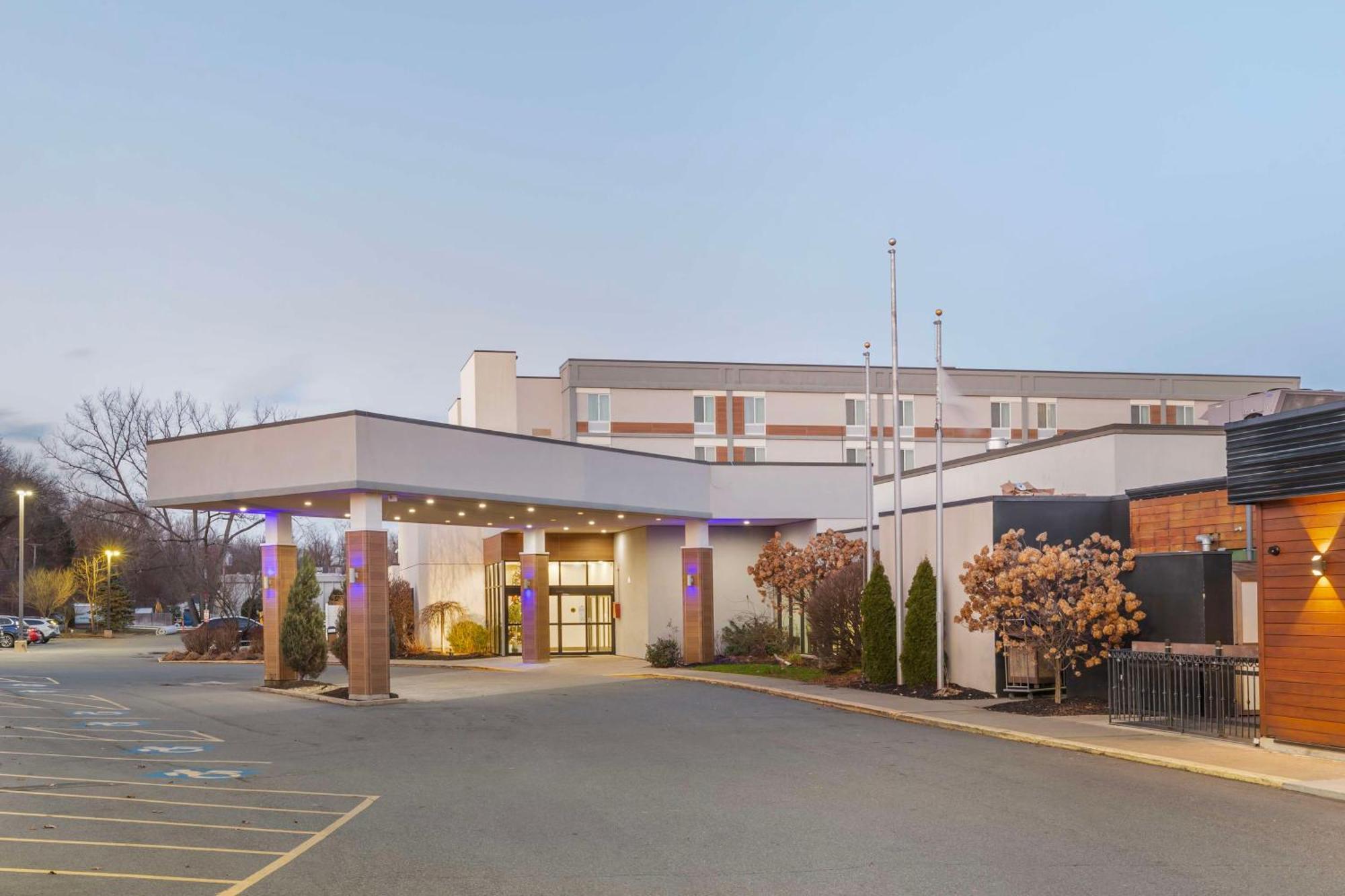 Best Western Plus New Englander Woburn Dış mekan fotoğraf