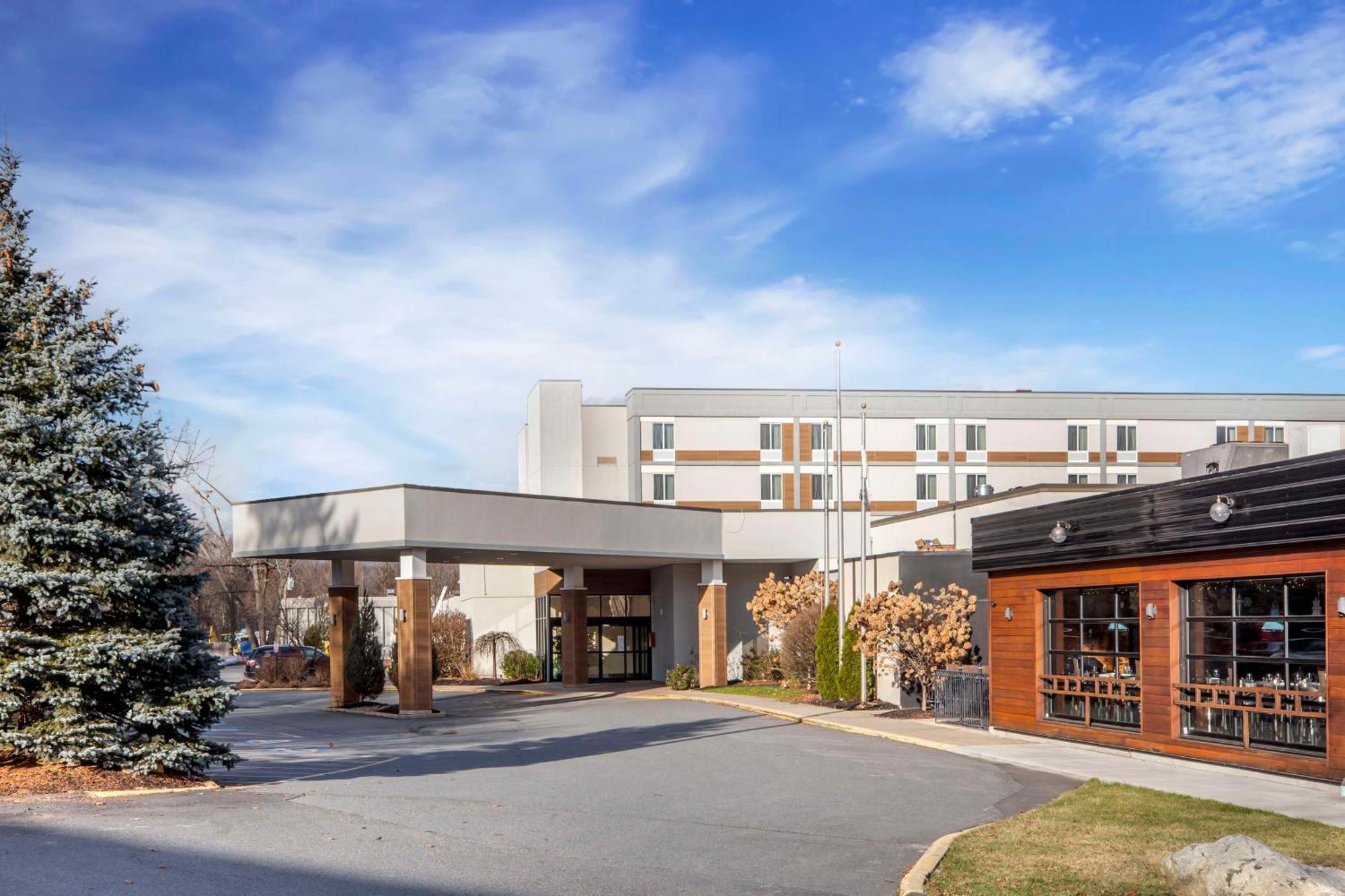 Best Western Plus New Englander Woburn Dış mekan fotoğraf